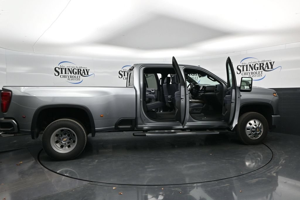 Used 2026 Sterling Gray Metallic Chevrolet High Country DRW image 36