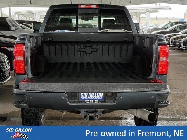 Used 2019 Graphite Metallic Chevrolet High Country image 5