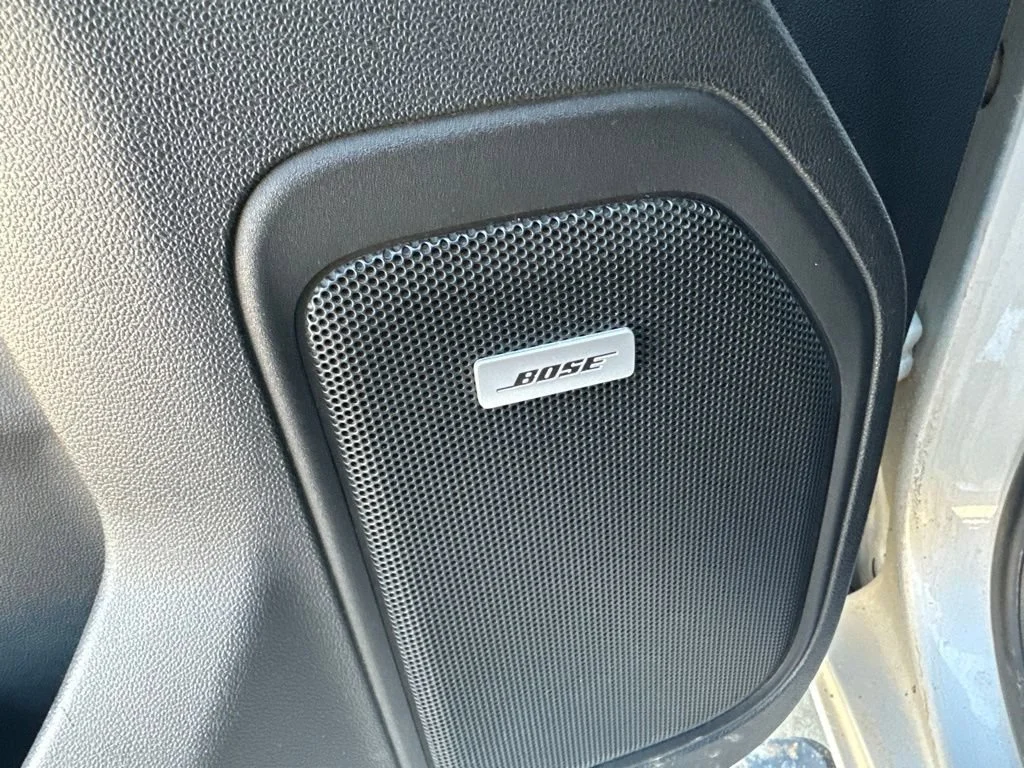 Used 2020 QUICKSILVER METALLIC GMC Denali image 9