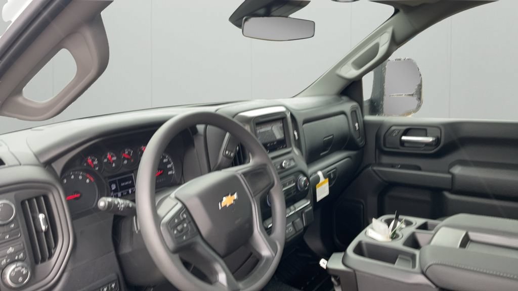 New 2026 Summit White Chevrolet Work Truck image 12