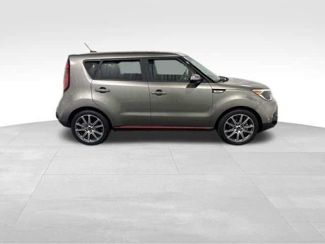 Used 2017 Kia Soul Base with VIN KNDJX3AA1H7448372 for sale in Grants Pass, OR