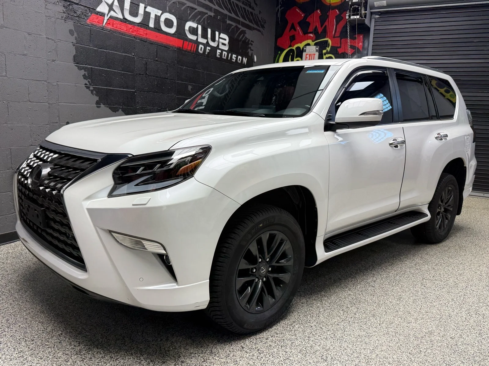 Used 2022 Starfire Pearl (077) Lexus PREMIUM image 3