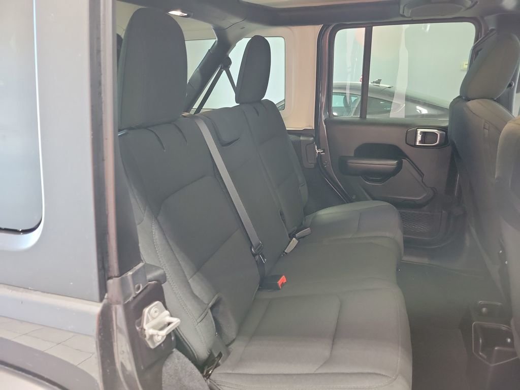 2021 Jeep Wrangler Unlimited Sport S - Photo 17