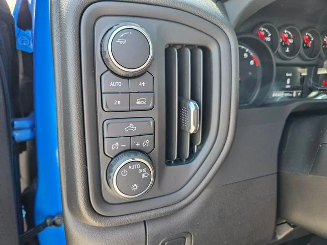 Used 2025 Blue Chevrolet Custom image 23