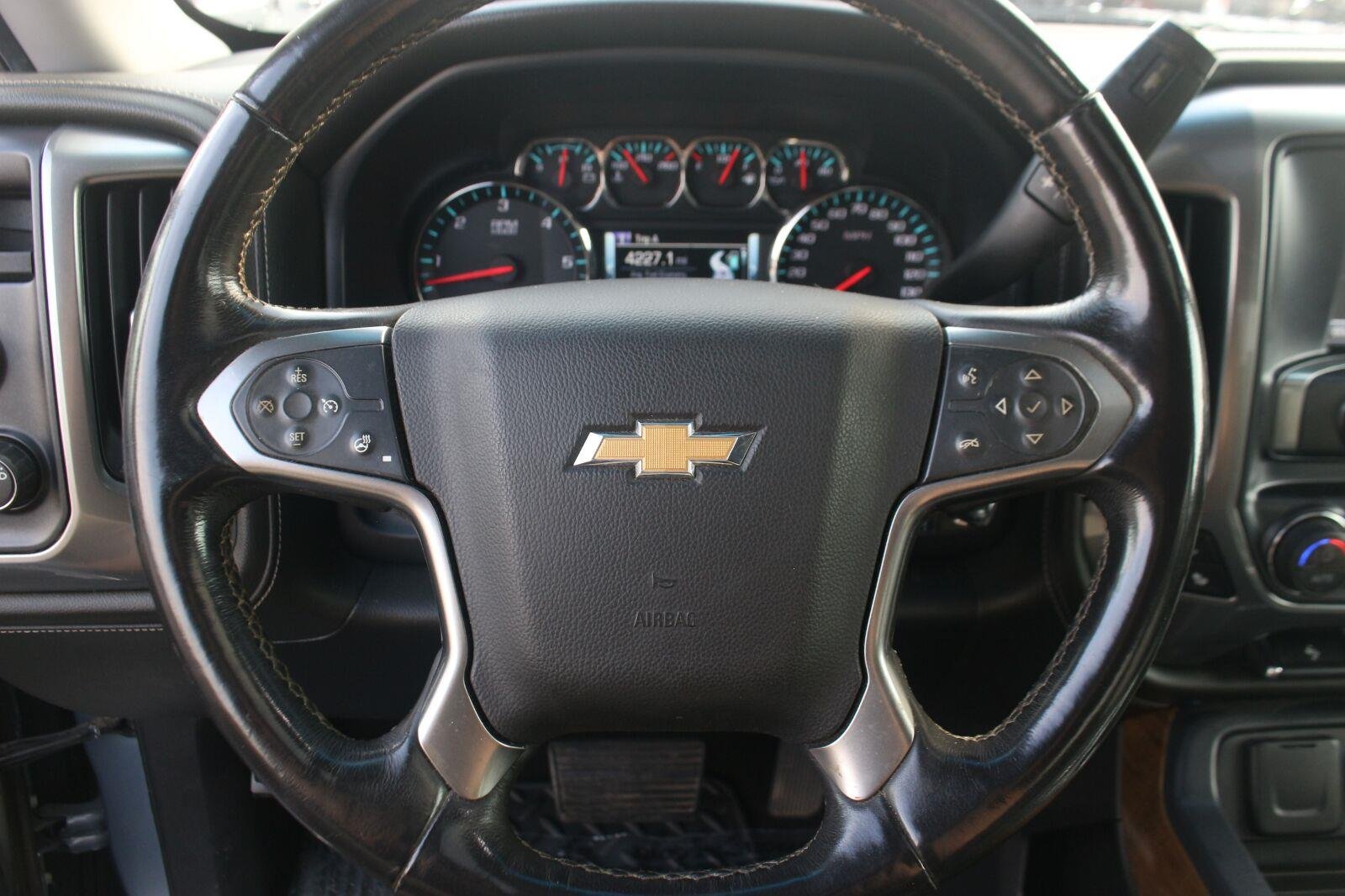 Used 2015 SLATE GREY METALLIC Chevrolet LTZ image 19