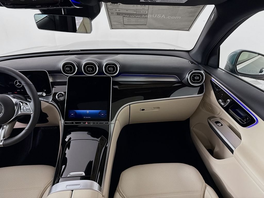 New 2026 Verde Silver Metallic Mercedes-Benz GLC 300 image 24