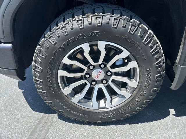 Certified Used 2023 Titanium Rush Metallic GMC AT4 image 16