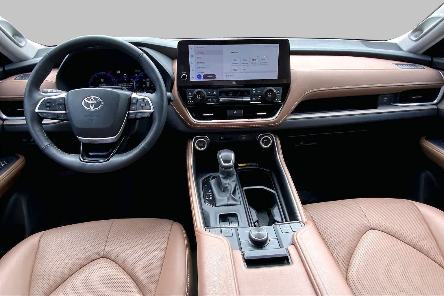Used 2026 Wind Chill Pearl Toyota Platinum image 16
