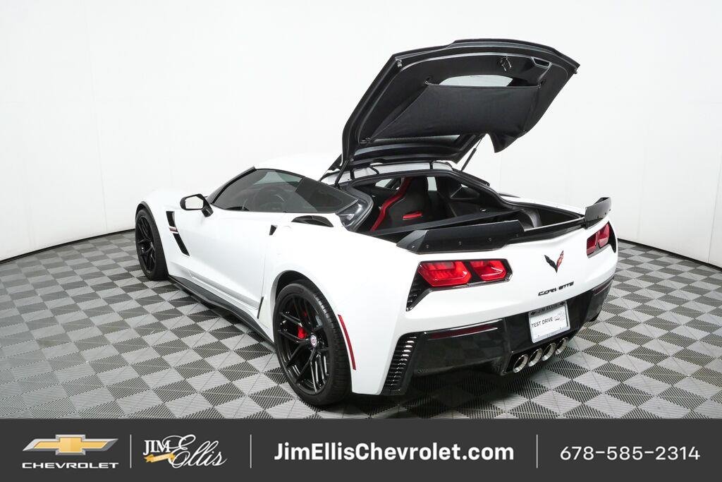 Used 2018 ARCTIC WHITE Chevrolet Grand Sport 2LT image 30