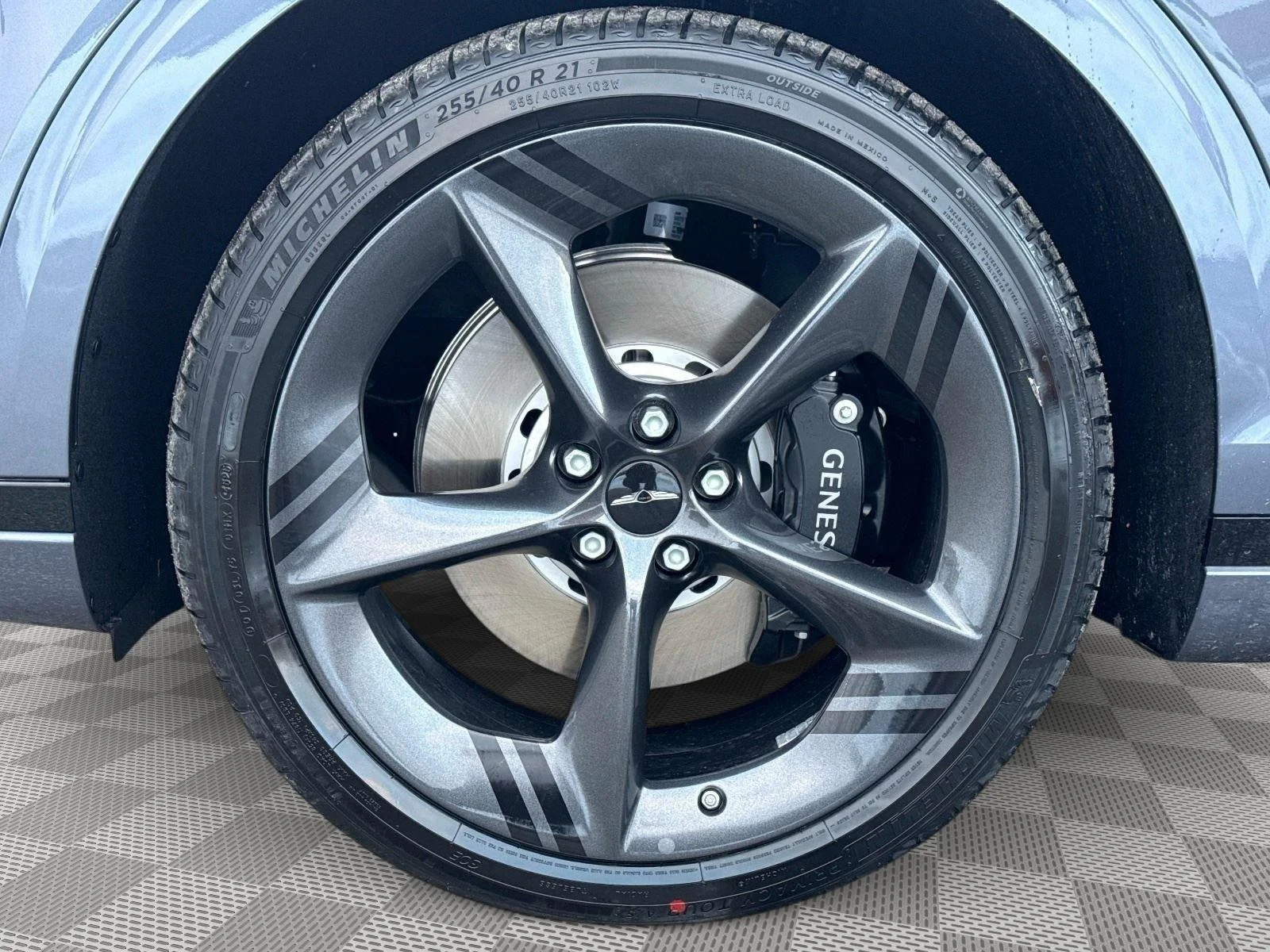 New 2026 Uyuni White Genesis 3.5T Sport Prestige image 9