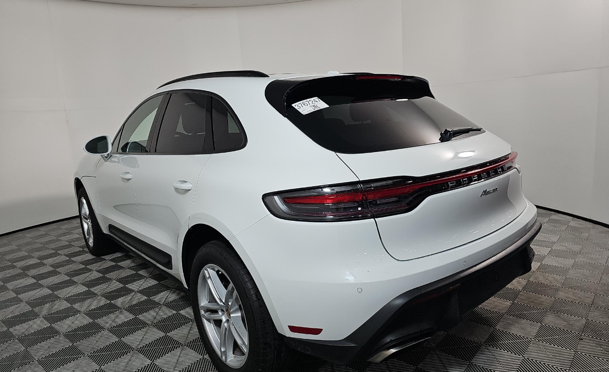 Used 2023 White Porsche Base image 9