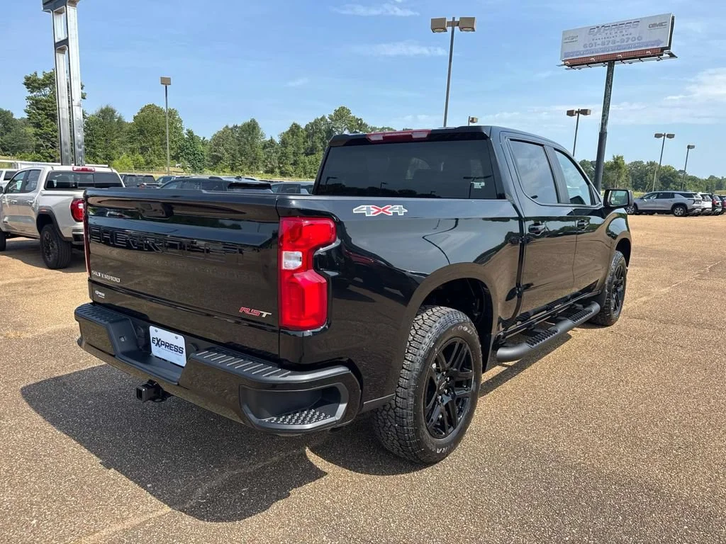 2026 Chevrolet Silverado 1500 RST - Photo 10