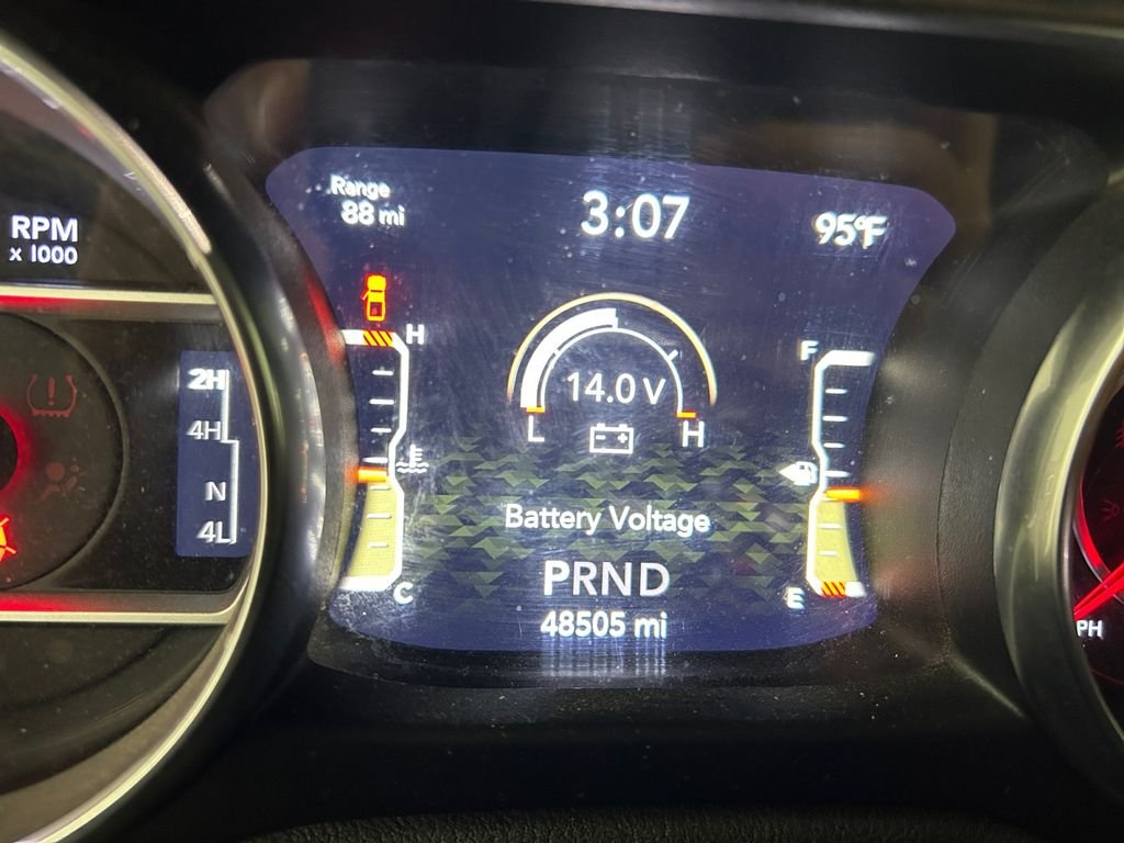 Used 2020 Beige Jeep Mojave image 10