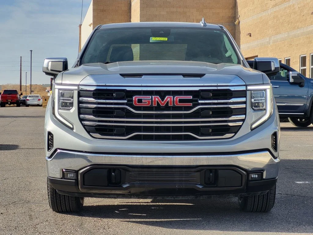 Used 2024 Sterling Metallic GMC SLT image 3