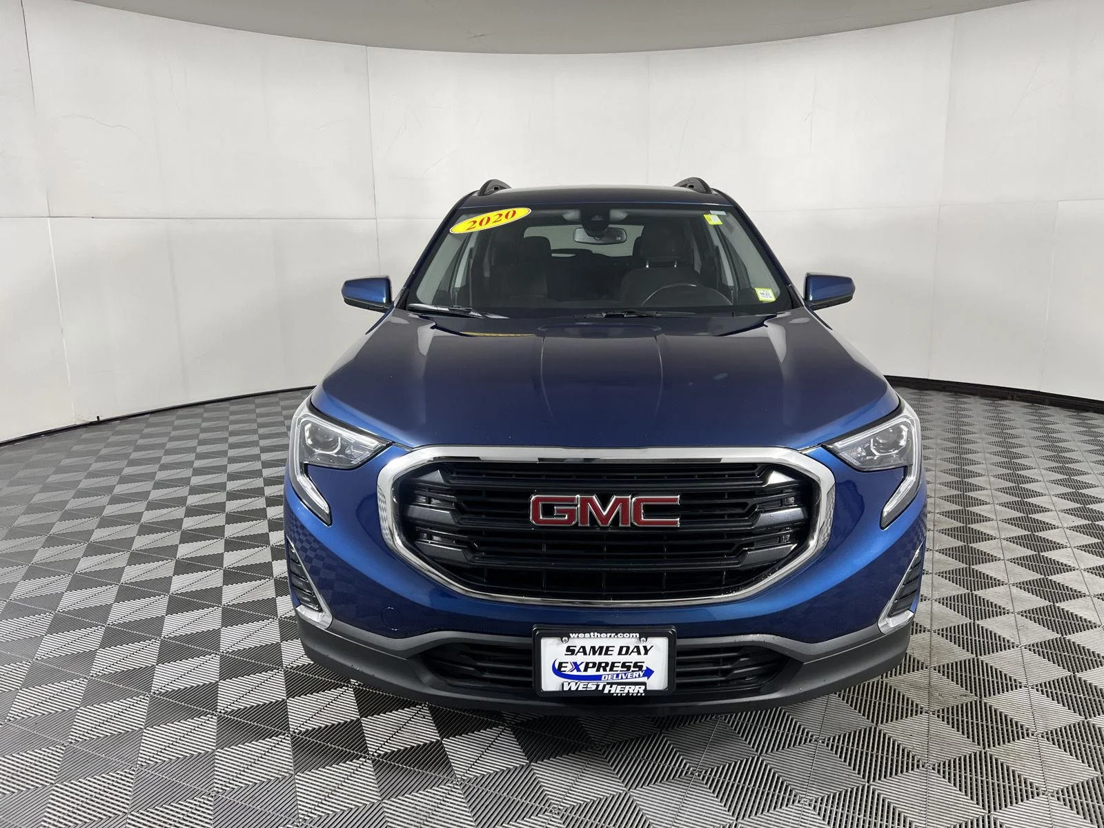 Used 2020 BLUE EMERALD METALLIC GMC SLE image 28