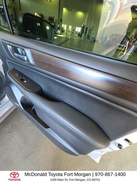 Used 2016 Silver Subaru 2.5i image 20