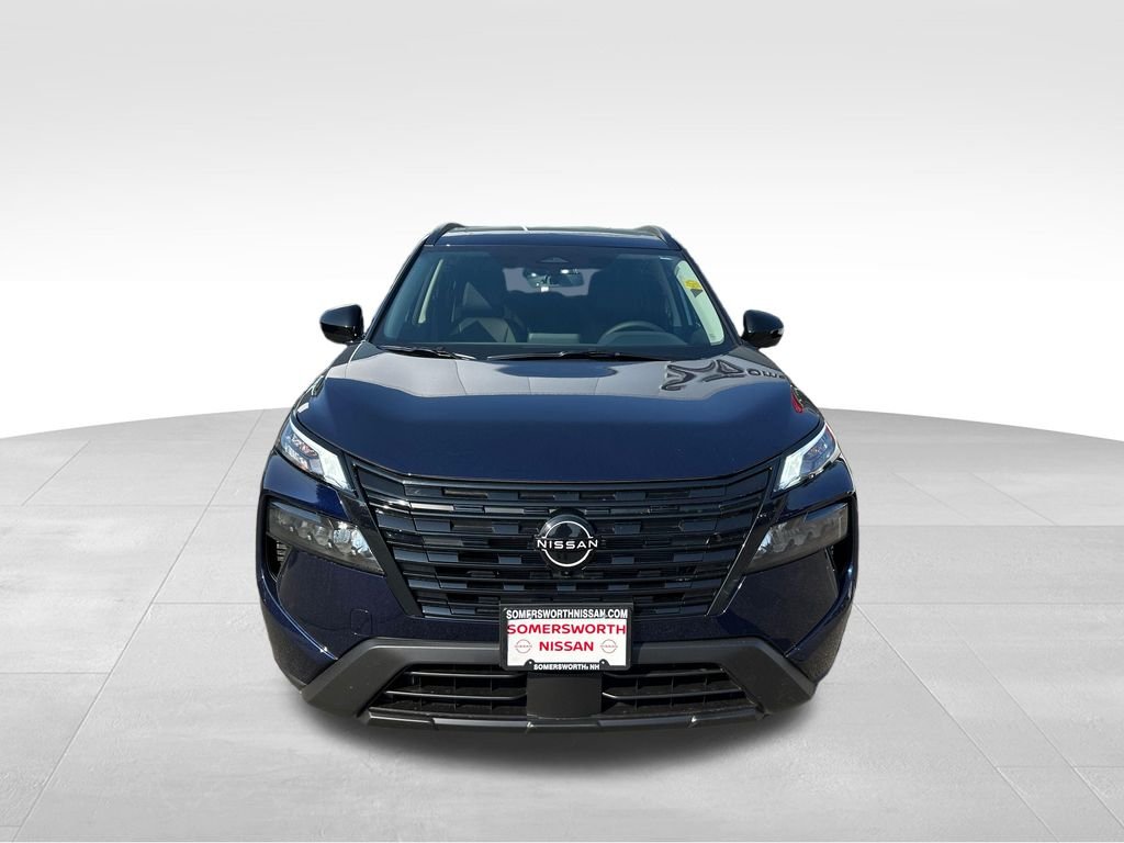 2026 Nissan Rogue Dark Armor - Photo 3