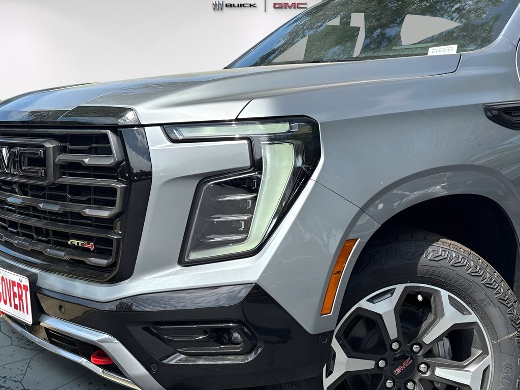 2026 GMC Yukon AT4 Ultimate - Photo 3