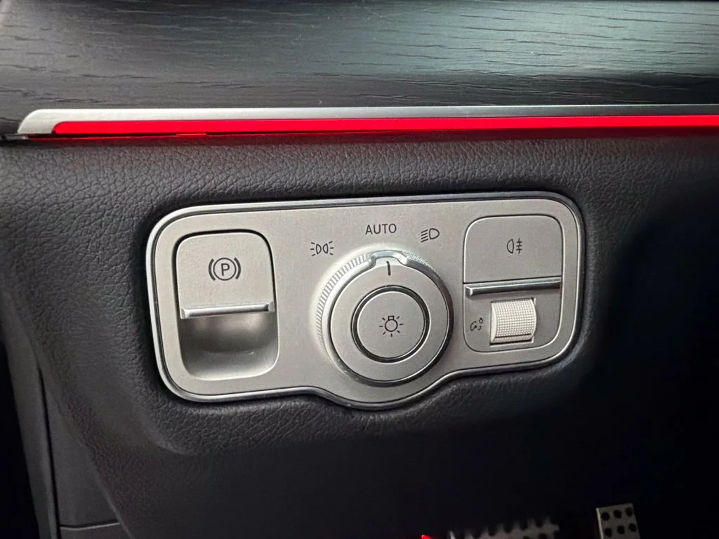 Certified Used 2024 Black Mercedes-Benz GLE 450 image 21
