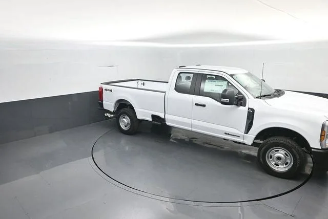 New 2026 Oxford White Ford F-350® XL image 20
