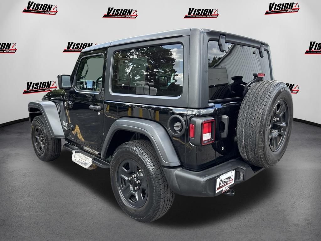 Used 2019 Black Jeep Sport image 7