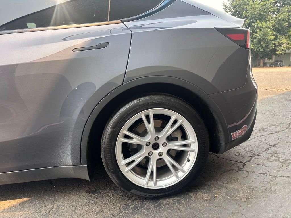 Used 2023 Gray Tesla Standard Range image 10