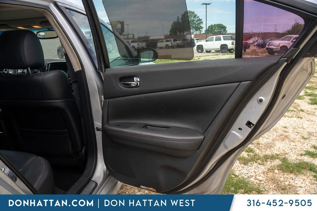 Used 2012 Silver Nissan 3.5 SV image 22