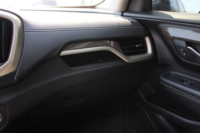 Used 2024 Downpour Metallic GMC Denali image 22