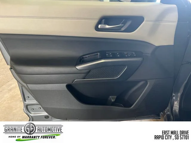 Used 2025 Gray Nissan SL image 11