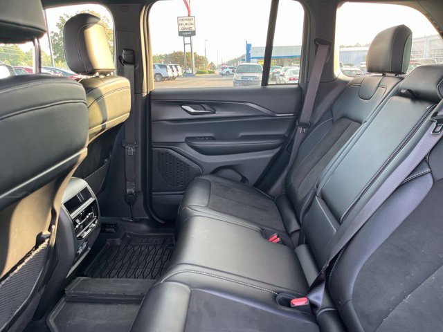 Used 2025 Black Jeep Altitude image 12