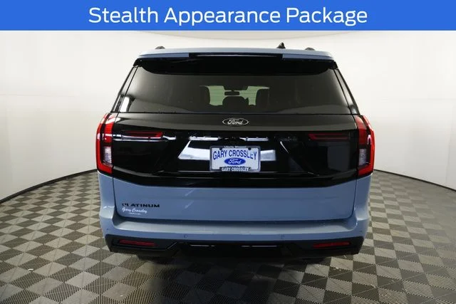 New 2026 Glacier Gray Metallic Tri-Coat Ford Platinum® image 4
