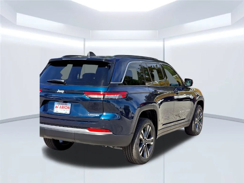 New 2027 Blue Jeep Limited image 40