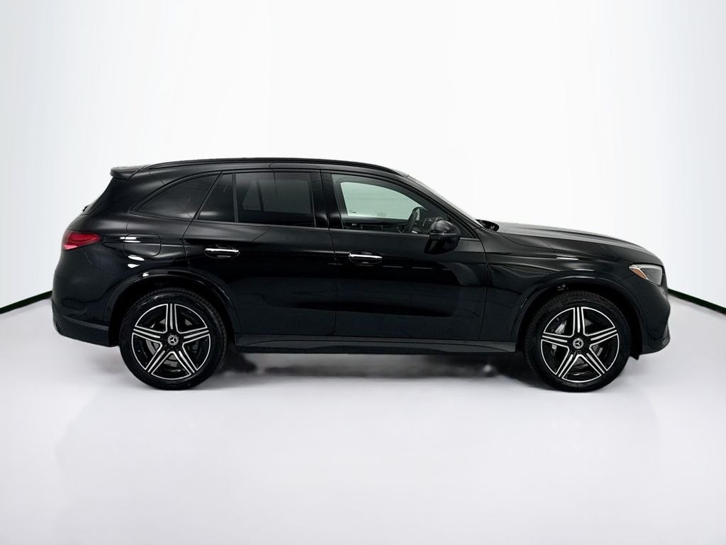 Certified Used 2026 Black Mercedes-Benz GLC 300 image 4