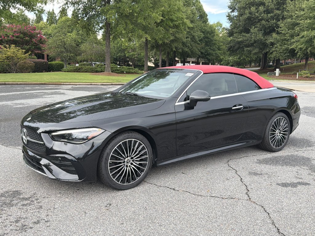 New 2026 Obsidian Black Metallic Mercedes-Benz CLE 300 image 41