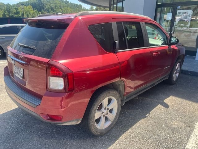Used 2016 Red Jeep Sport image 2