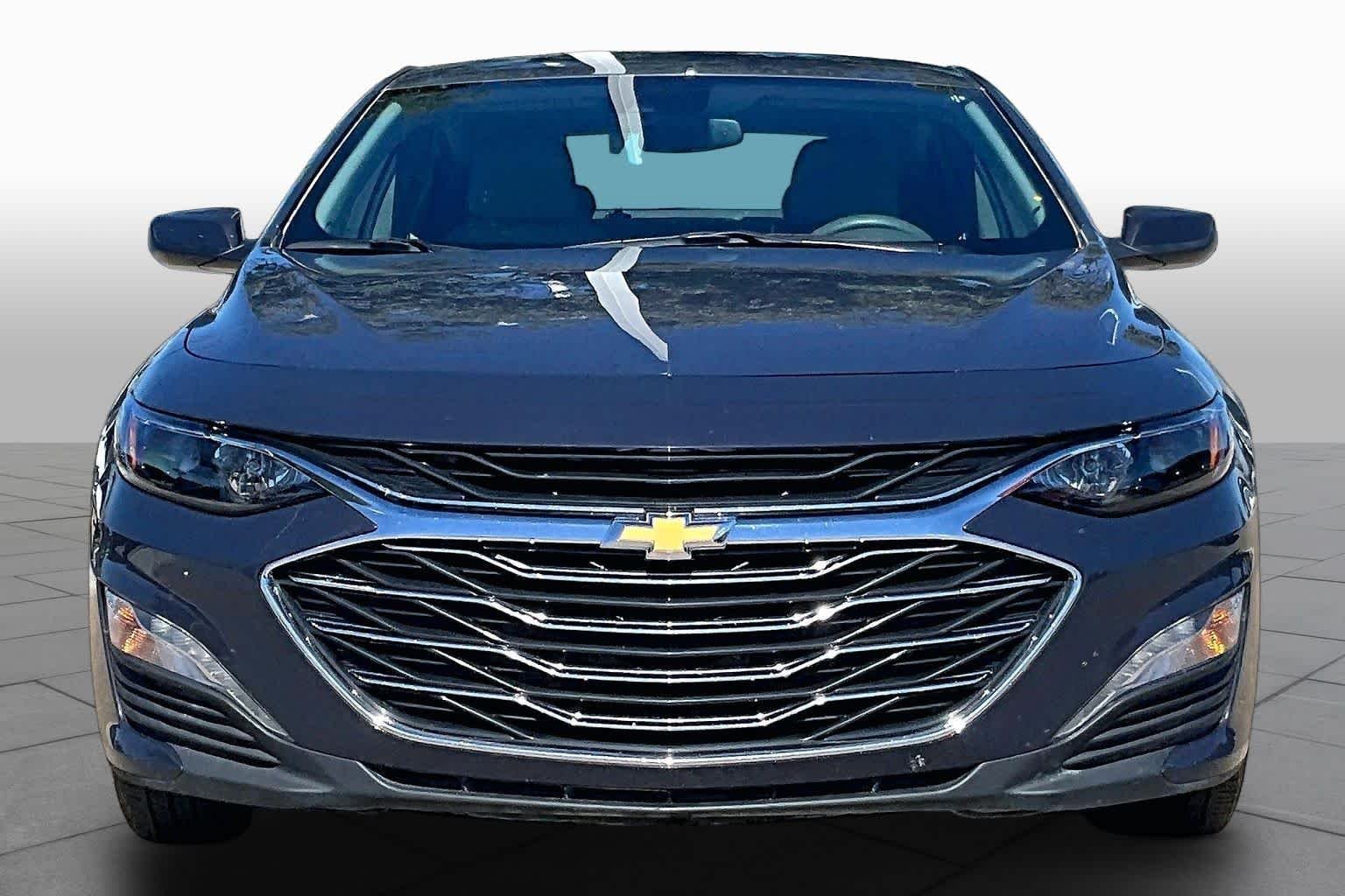 Used 2025 Night Shade Metallic Chevrolet LT image 2