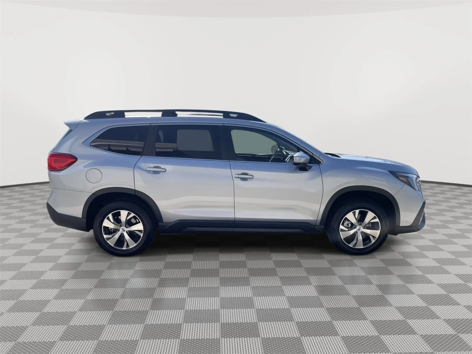 Certified Used 2025 Ice Silver Metallic Subaru Premium image 8