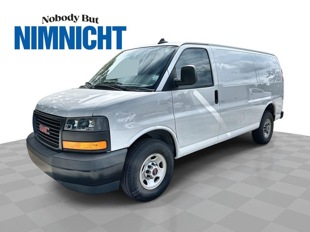 2023 GMC Savana 2500's photo
