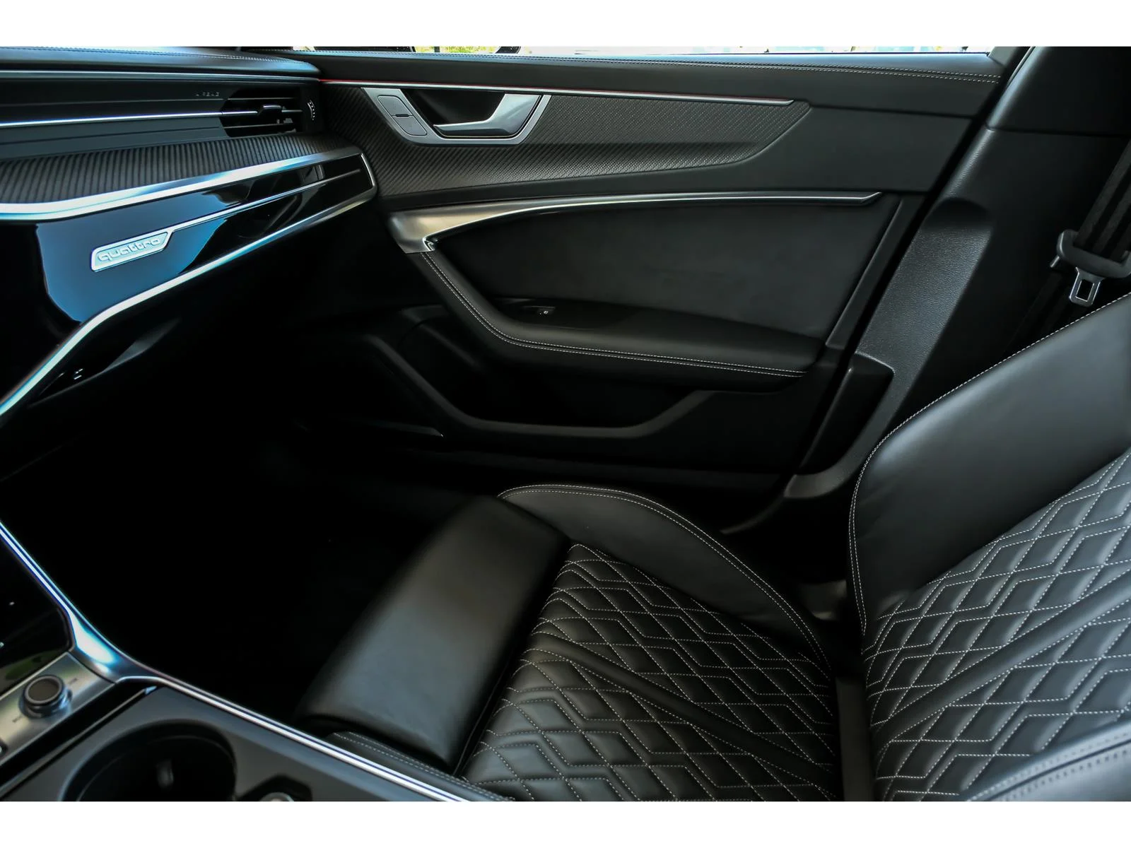 2022 Audi S6 Premium Plus - Photo 23