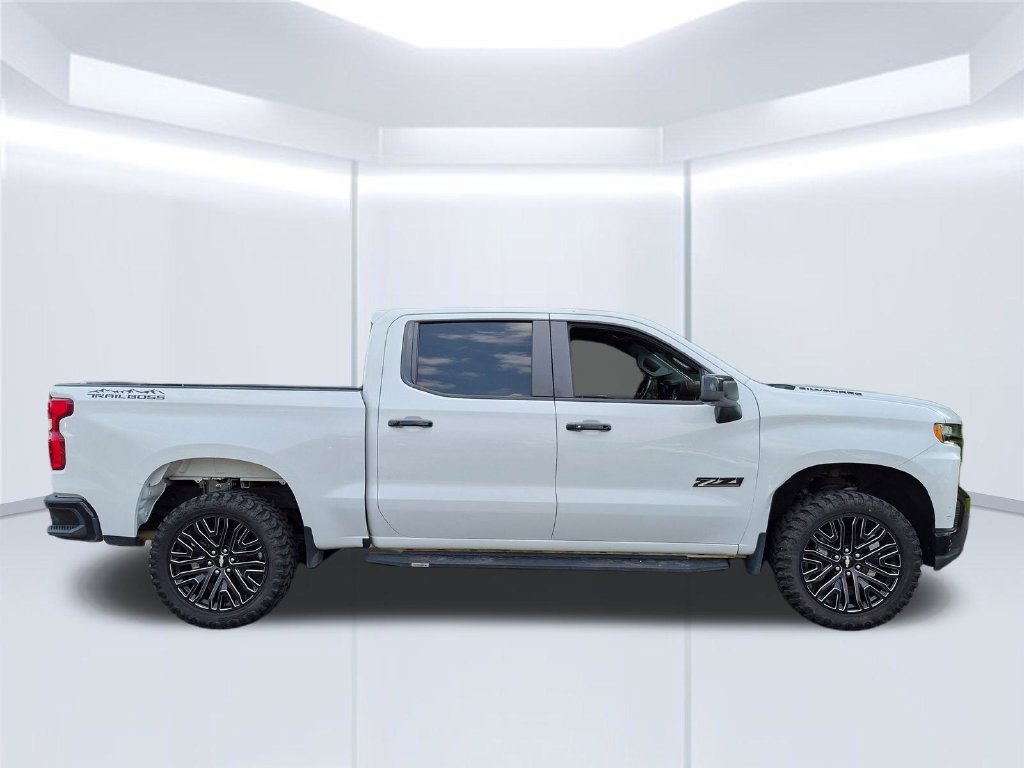 Used 2021 Summit White Chevrolet LT Trail Boss image 7