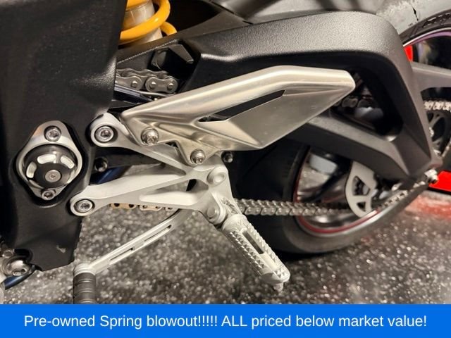 Used 2018 Black Triumph motorcycle image 28