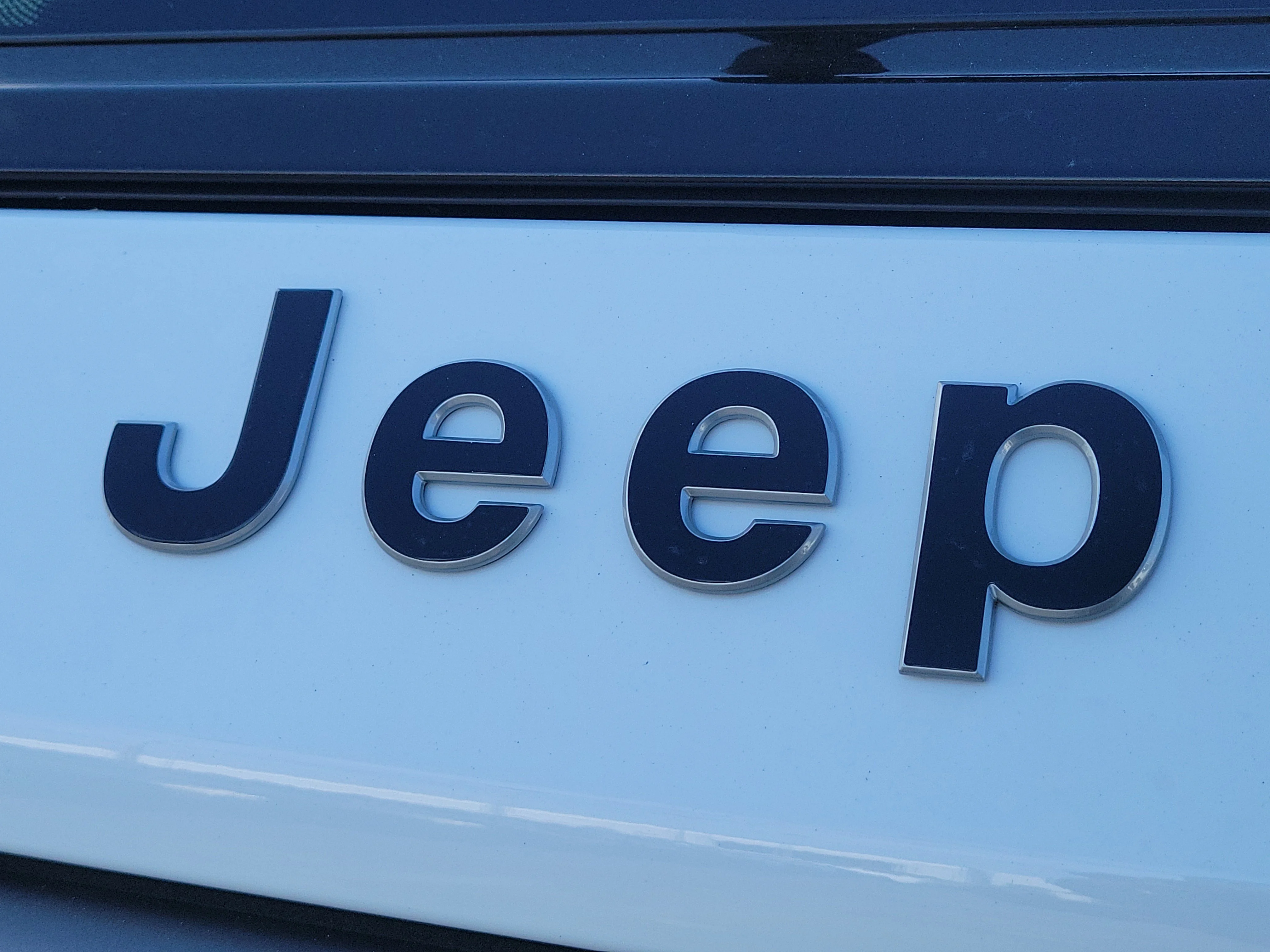 New 2026 Bright White Clearcoat Jeep Limited Altitude image 6