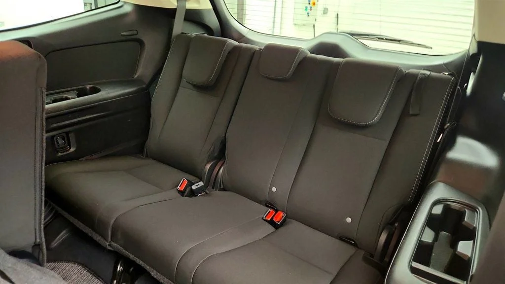 Used 2023 Crimson Red Pearl Subaru Premium 8-Seater w/ Convenience Package image 22