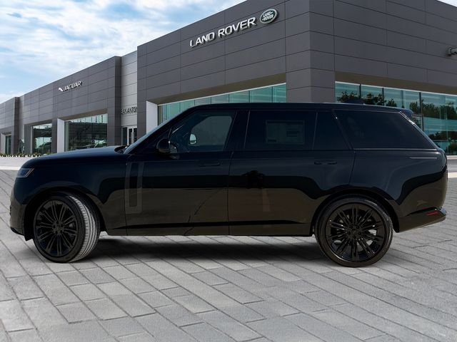 New 2026 Santorini Black Land Rover SE image 2