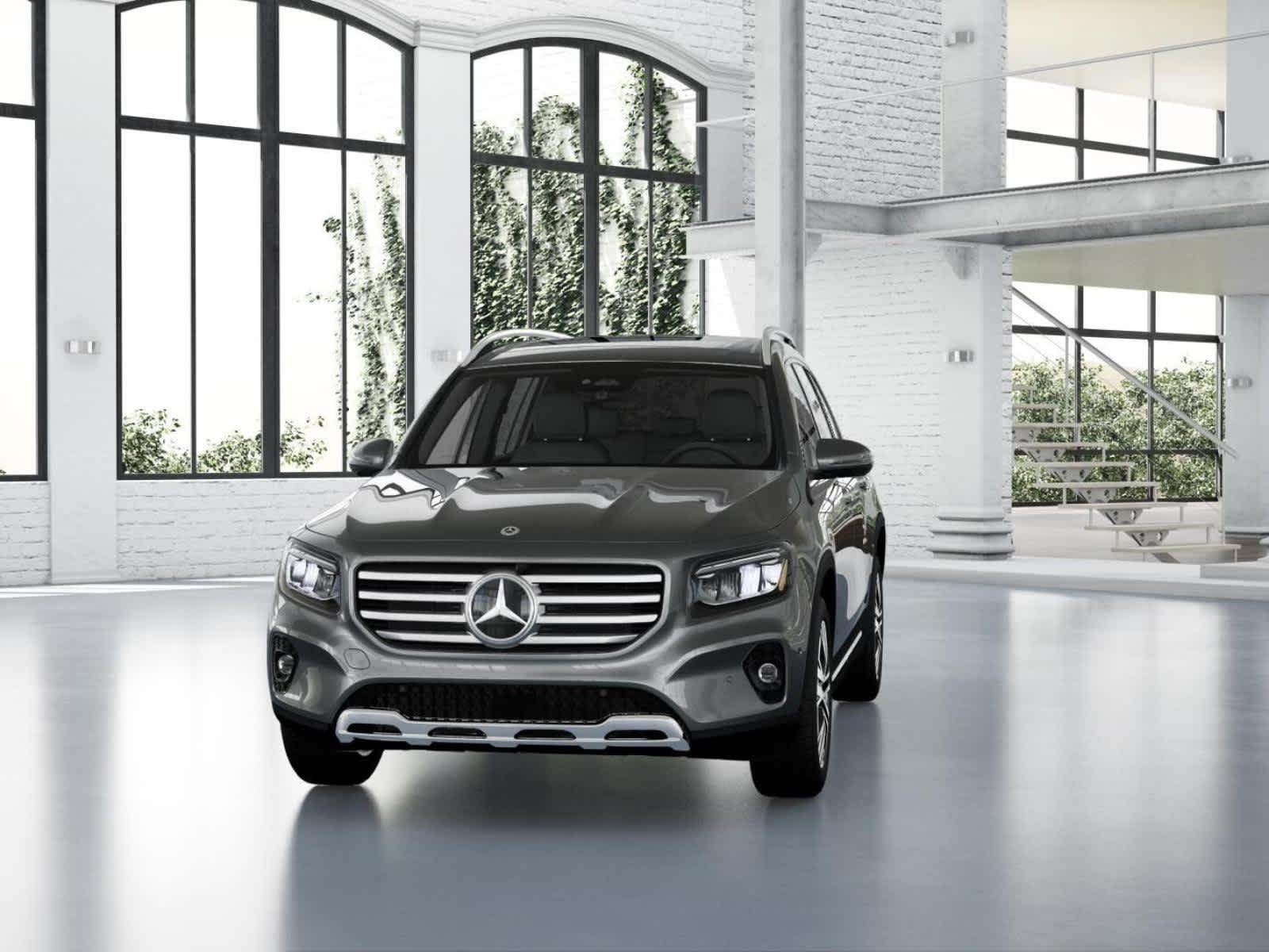 Used 2026 Mountain Grey Metallic Mercedes-Benz GLB 250 image 41