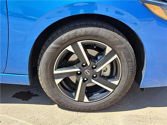 Used 2025 Electric Blue Metallic Nissan SV image 4