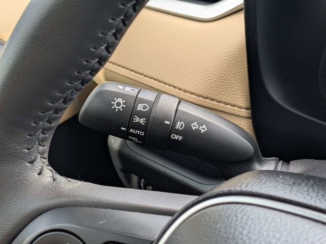 Used 2025 Beige Toyota XLE Premium image 26