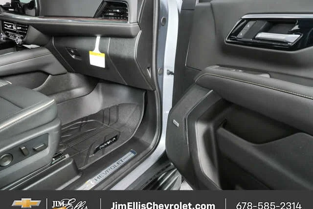 2026 Chevrolet Tahoe Premier - Photo 24