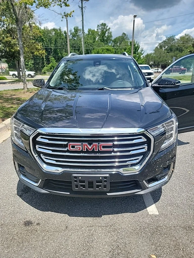 2023 GMC Terrain SLT FWD's photo