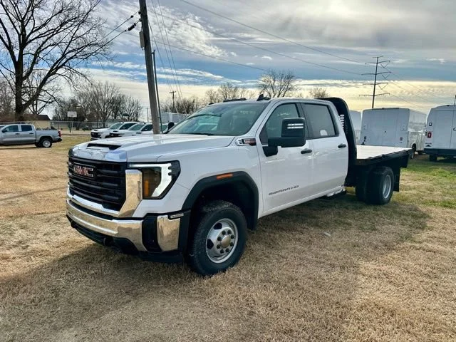 2025 GMC Sierra 3500HD Pro - Photo 7
